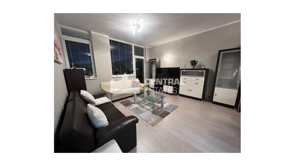 4- izbový byt, Omnia, 95.80m2, balkón, parkovanie, na prenájom v Bratislave