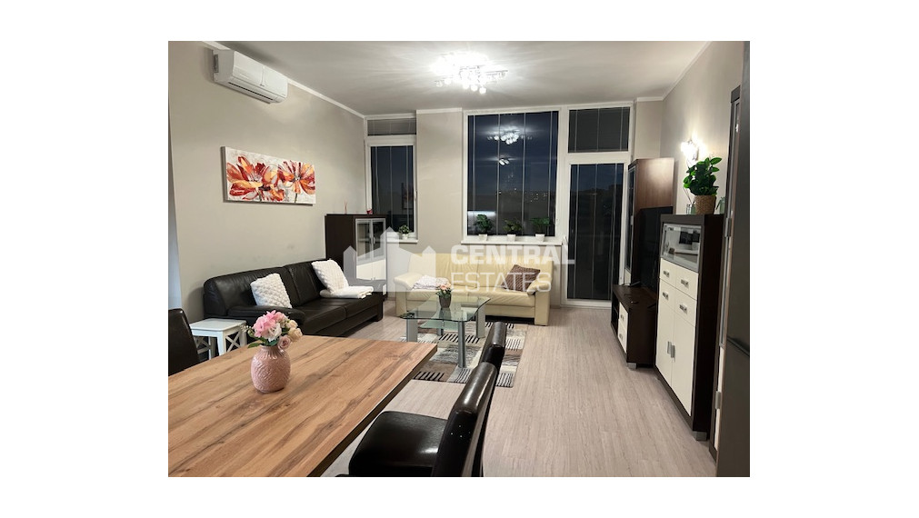 4- izbový byt, Omnia, 95.80m2, balkón, parkovanie, na prenájom v Bratislave