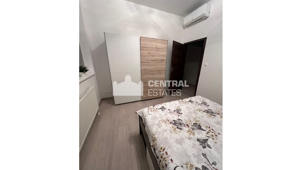 4- izbový byt, Omnia, 95.80m2, balkón, parkovanie, na prenájom v Bratislave