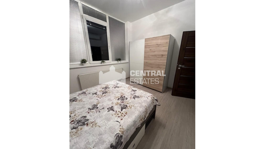 4- izbový byt, Omnia, 95.80m2, balkón, parkovanie, na prenájom v Bratislave