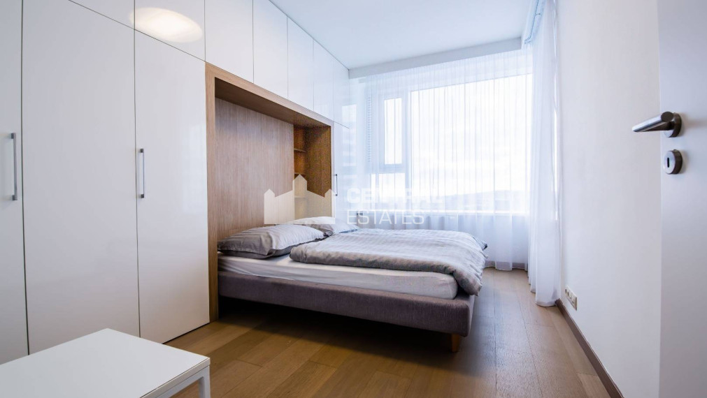 Exkluzívny 2i byt v novostavbe s lodžiou na prenájom v Starom meste