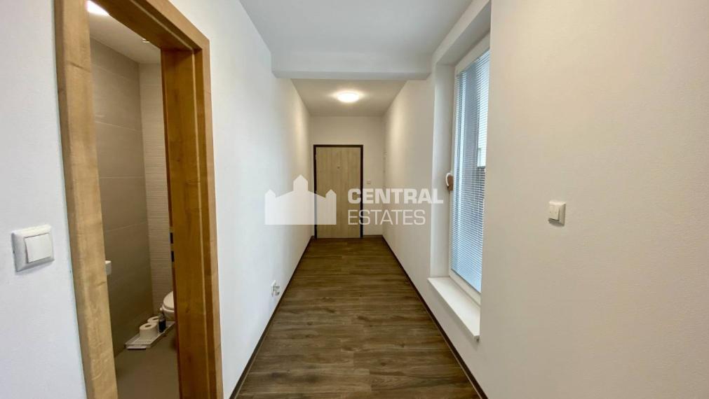 Krásny 3i byt v novostavbe s veľkou terasou na prenájom v Ružinove