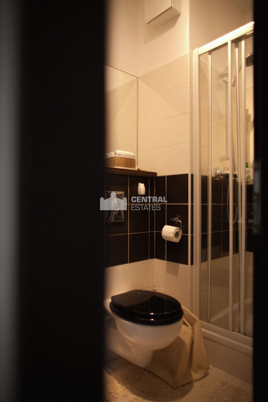 Pekný 3i byt v novostavbe s balkónom a terasou na prenájom v Karlovej Vsi