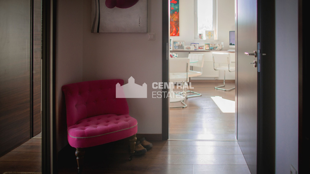 Pekný 3i byt v novostavbe s balkónom a terasou na prenájom v Karlovej Vsi