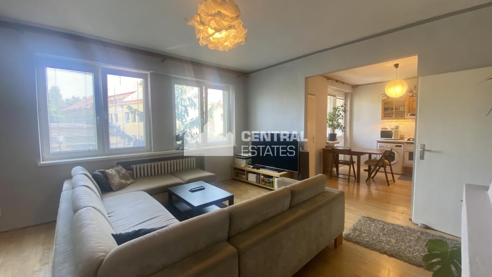 Pekný 3-izbový byt s lodžiou na prenájom v Ružinove