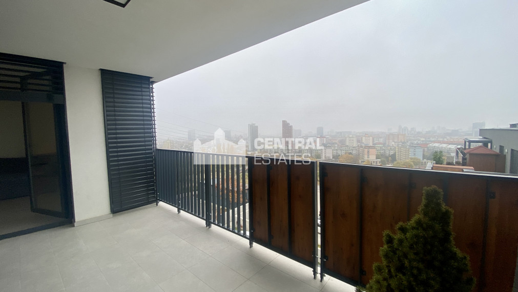 Exclusive 3- bedroom apartment in a new building with a terrace and parking for rent in Nové mesto