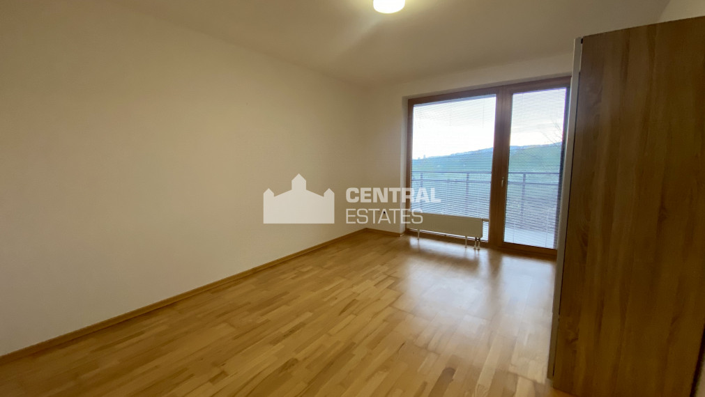 Beautiful large 2-bedroom apartment in a new building with two balconies and parking for rent in Nové mesto