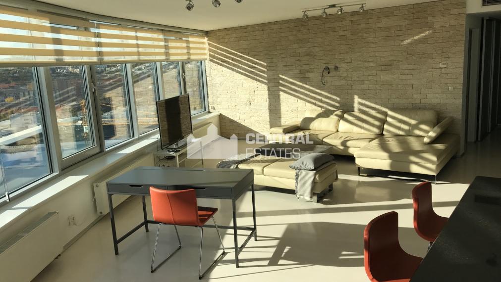 Nadštandardný veľkometrážny 2i byt v novostavbe s lodžiou na prenájom v Novom Meste