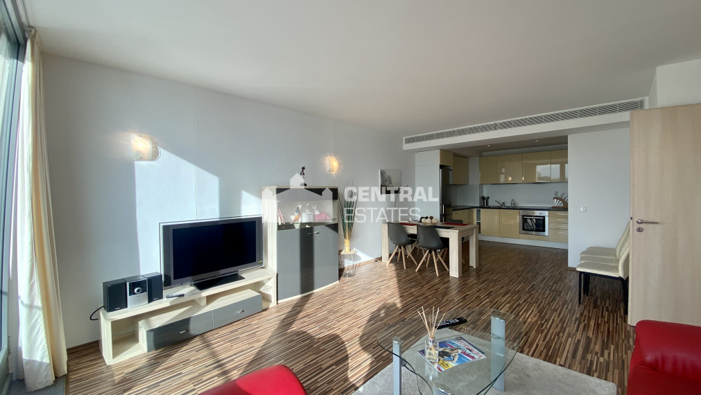 Modern air- conditioned 1-bedroom apartment in a lucrative new building with a terrace for rent in the Old Town