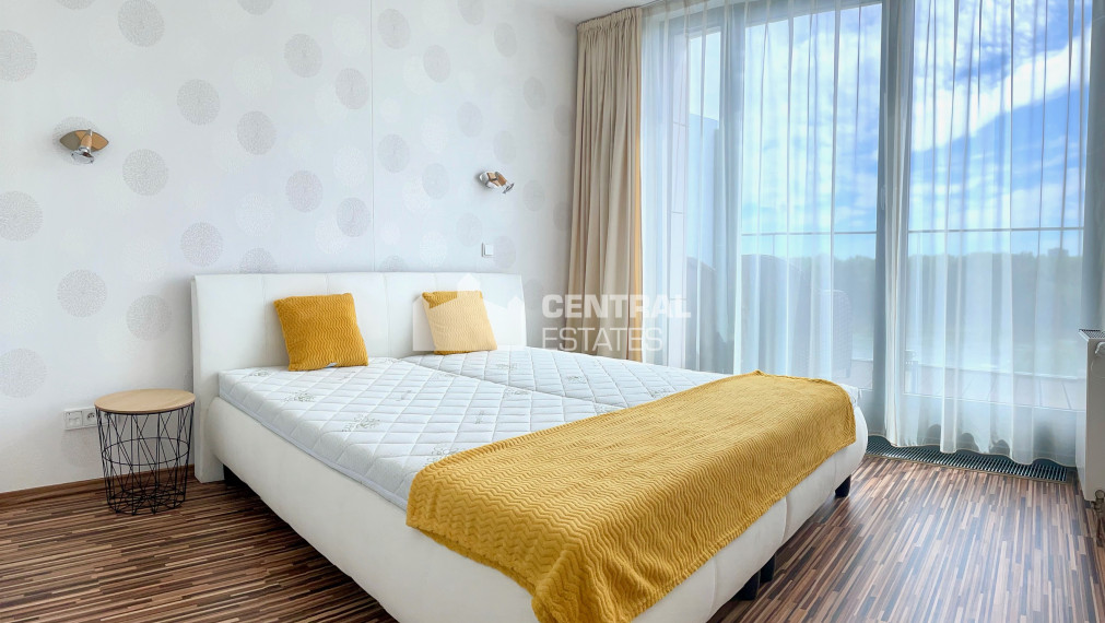 Modern air- conditioned 1-bedroom apartment in a lucrative new building with a terrace for rent in the Old Town