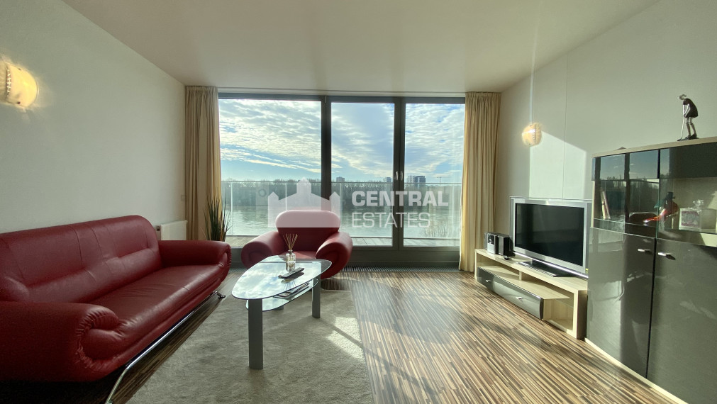 Modern air- conditioned 1-bedroom apartment in a lucrative new building with a terrace for rent in the Old Town