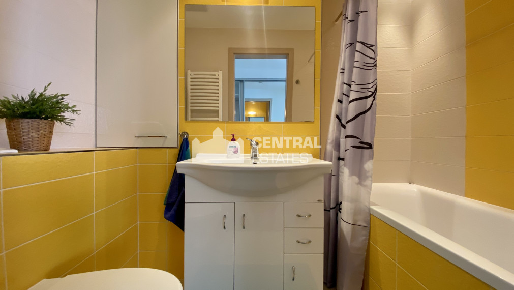 Modern air- conditioned 1-bedroom apartment in a lucrative new building with a terrace for rent in the Old Town