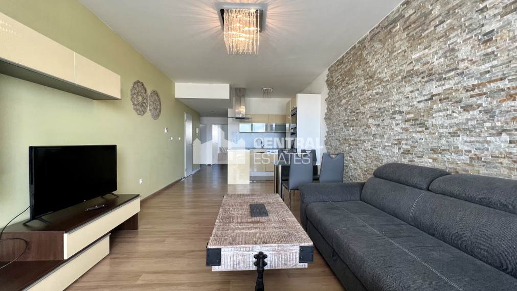 Spacious modern 2-bedroom apartment in a new building with loggia and parking for rent in Petržalka