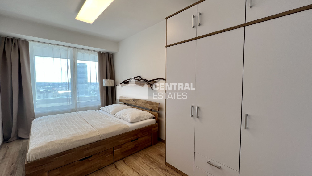 Moderný 2i byt v novostavbe s lodžiou na prenájom v Starom meste