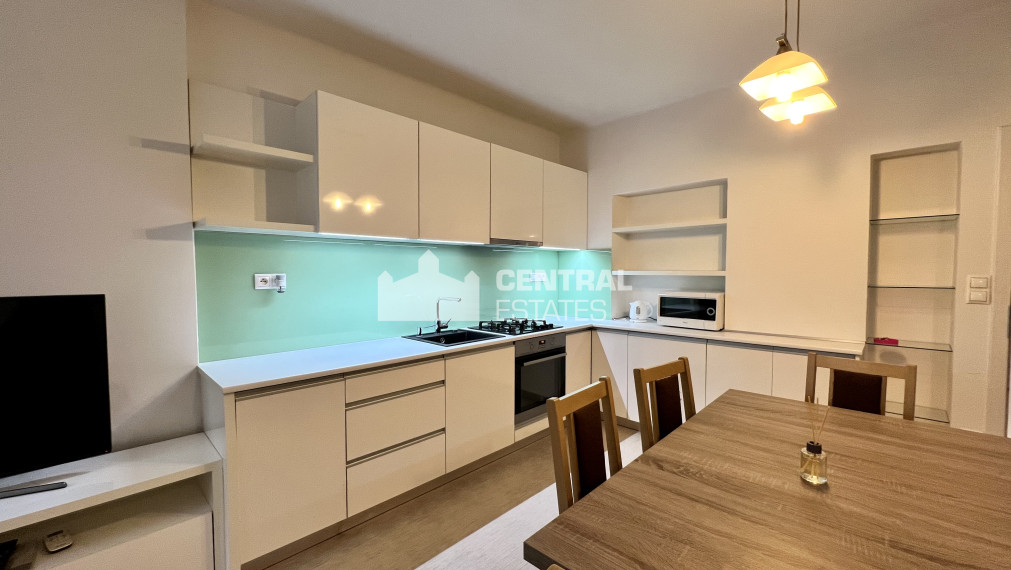 Completely renovated 1- bedroom apartment with a balcony for sale in the Old Town