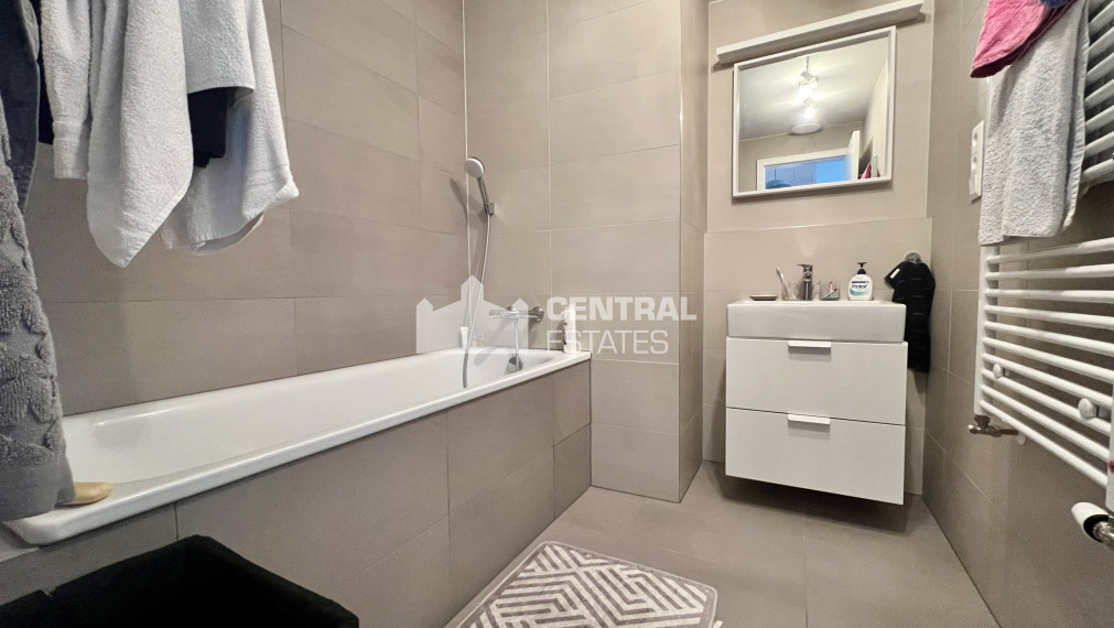 Moderný 2i byt v lukratívnej novostavbe s lodžiou a parkovaním na prenájom v Starom meste