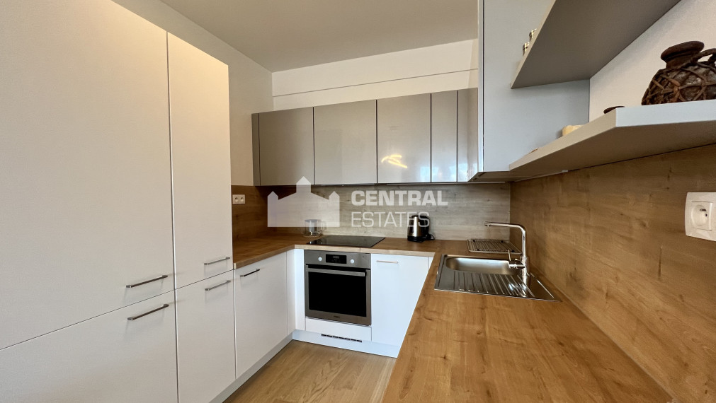 Moderný 2i byt v novostavbe s balkónom a parkovaním na prenájom v Ružinove