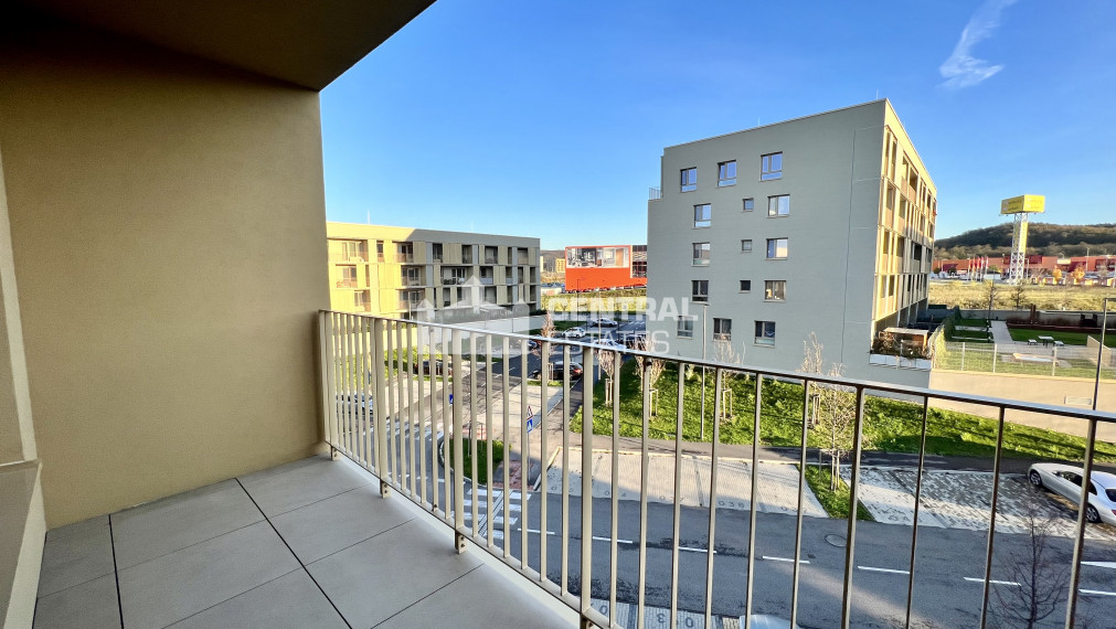 Moderný 3i byt v novostavbe s lodžiou a parkovaním na prenájom v Devínskej Novej Vsi