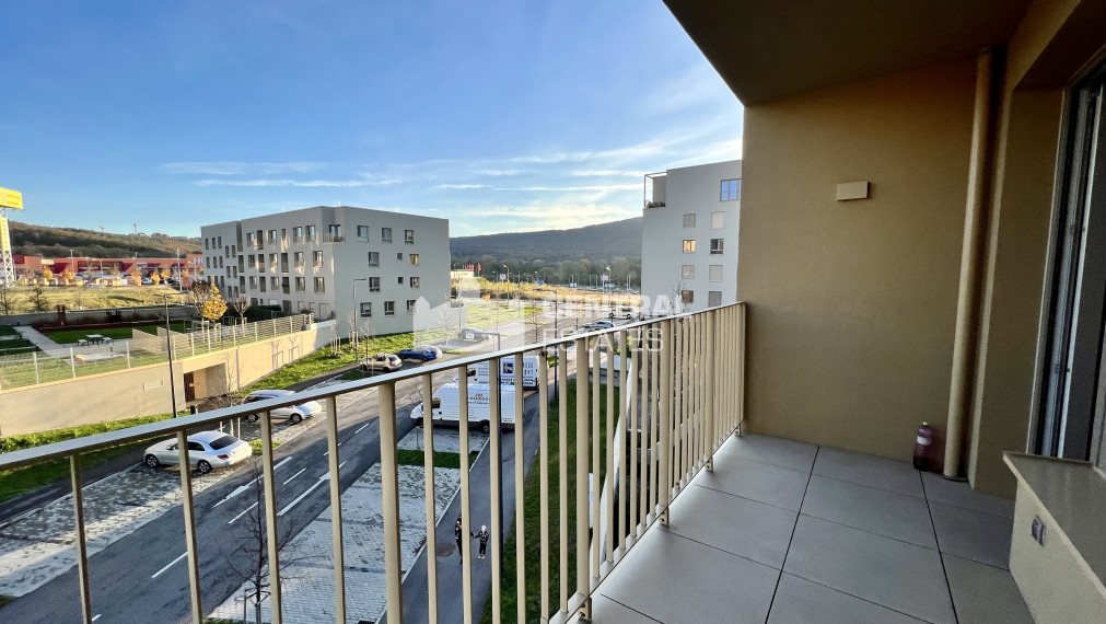 Moderný 3i byt v novostavbe s lodžiou a parkovaním na prenájom v Devínskej Novej Vsi