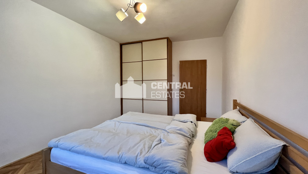 Staromestský 3i byt s veľkou lodžiou na prenájom v Starom meste