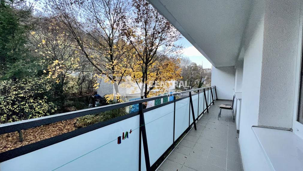 Staromestský 3i byt s veľkou lodžiou na prenájom v Starom meste