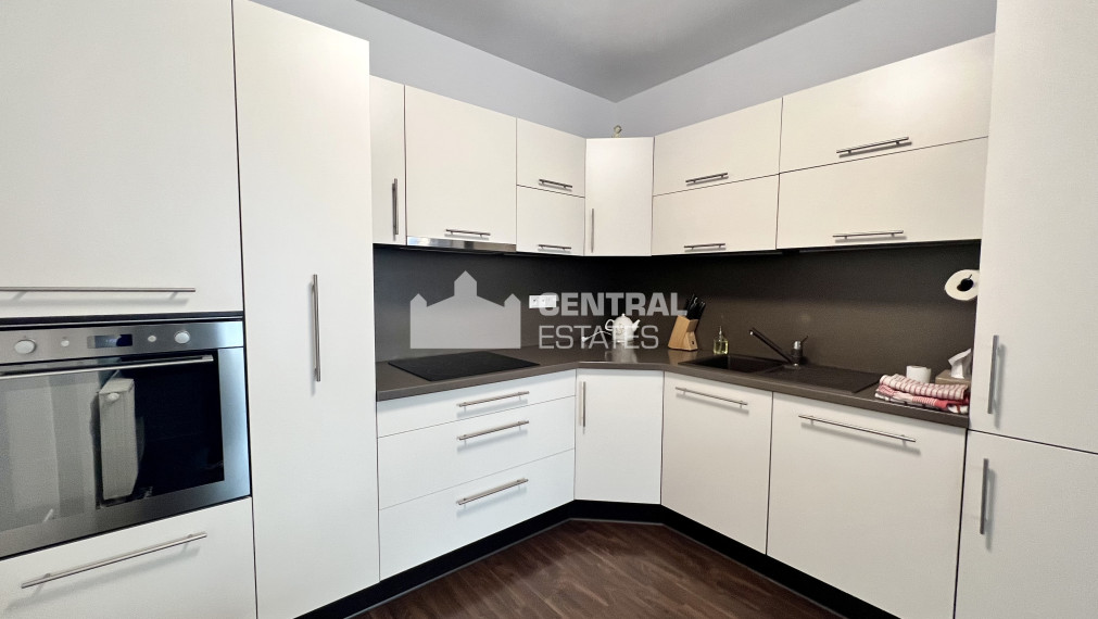 Pekný 2i byt v novostavbe s lodžiou a parkovaním na prenájom v Novom meste