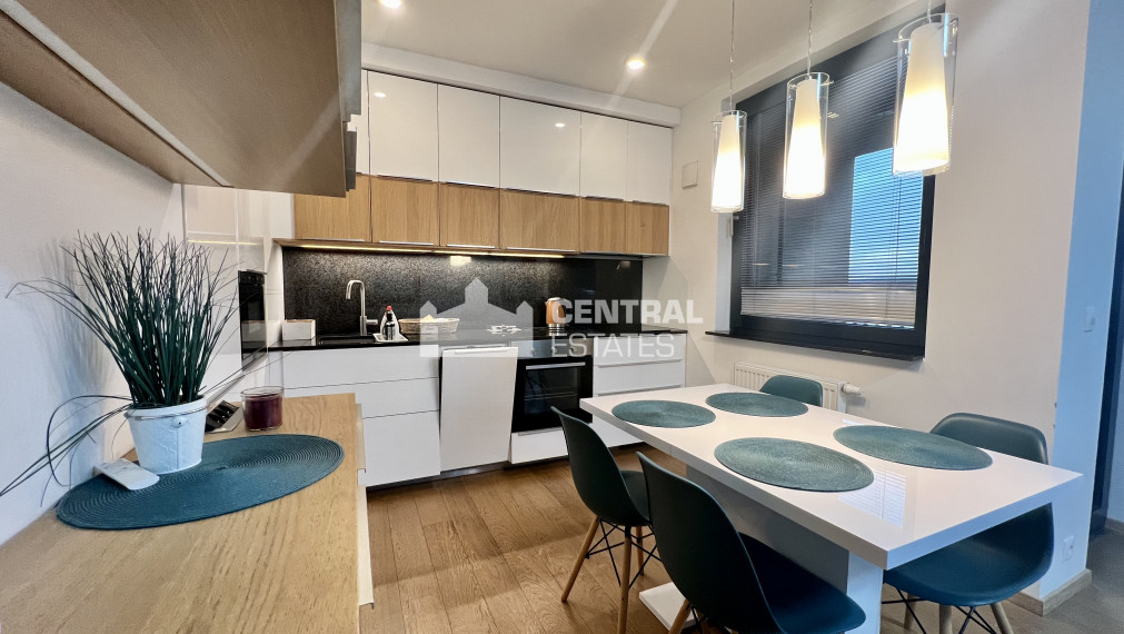 Krásny 2i byt v novostavbe s lodžiou a parkovaním na prenájom v Starom meste