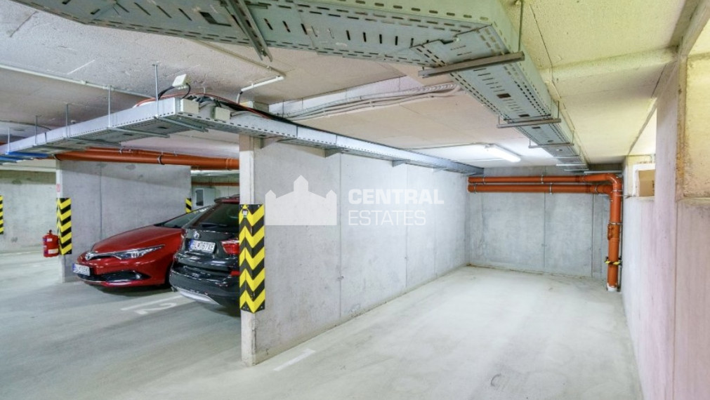 Exkluzívny 4i byt v novostavbe s terasou s parkovaním na prenájom v Starom meste