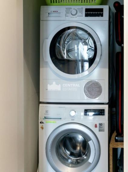 Exkluzívny 4i byt v novostavbe s terasou s parkovaním na prenájom v Starom meste