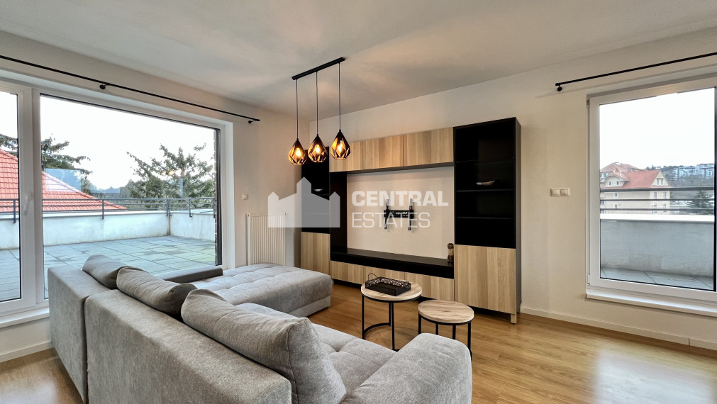 Krásny slnečný 2i byt v novostavbe s veľkou terasou a parkovaním na prenájom v Novom meste