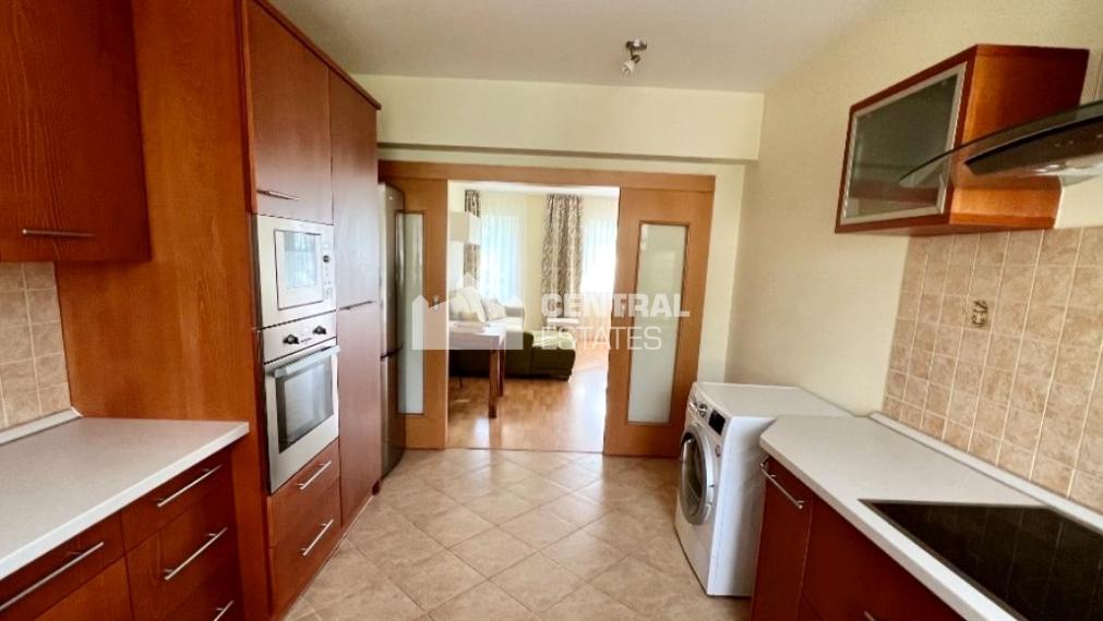 Priestranný 4i byt na prenájom v Záhorskej Bystrici