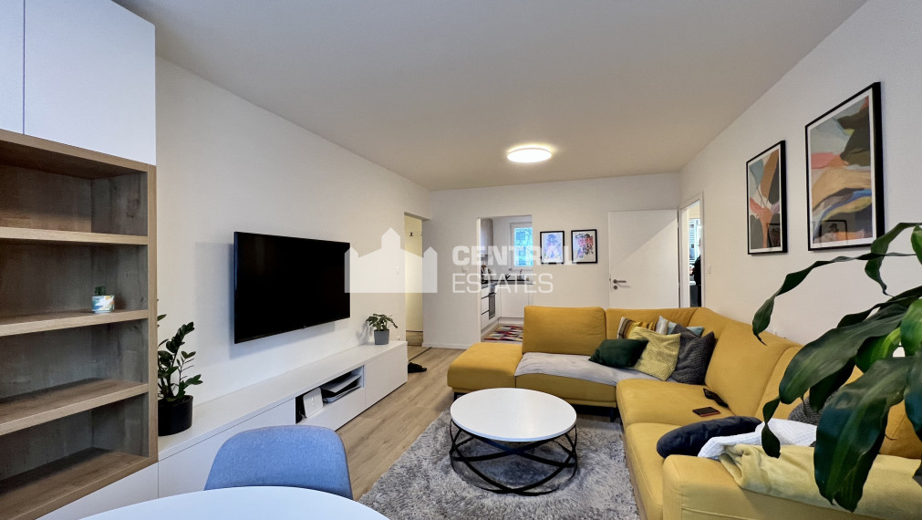 Veľmi pekný 3i byt s balkónom na prenájom v Ružinove