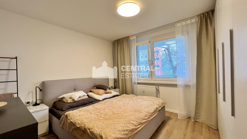 Veľmi pekný 3i byt s balkónom na prenájom v Ružinove