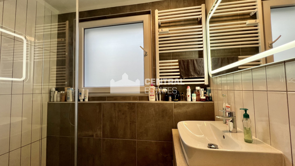 Veľmi pekný 3i byt s balkónom na prenájom v Ružinove