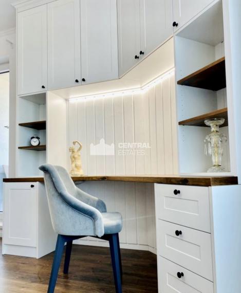 Luxusný 2i byt v novostavbe s lodžiou a parkovaním na prenájom v Starom meste