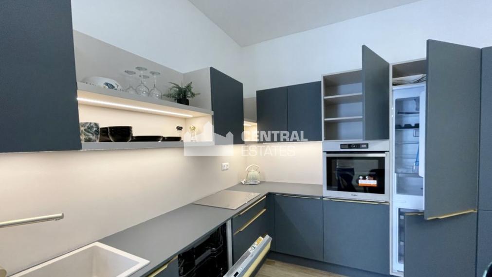 Kompletne zrekonštruovaný 2i byt na prenájom v Starom meste