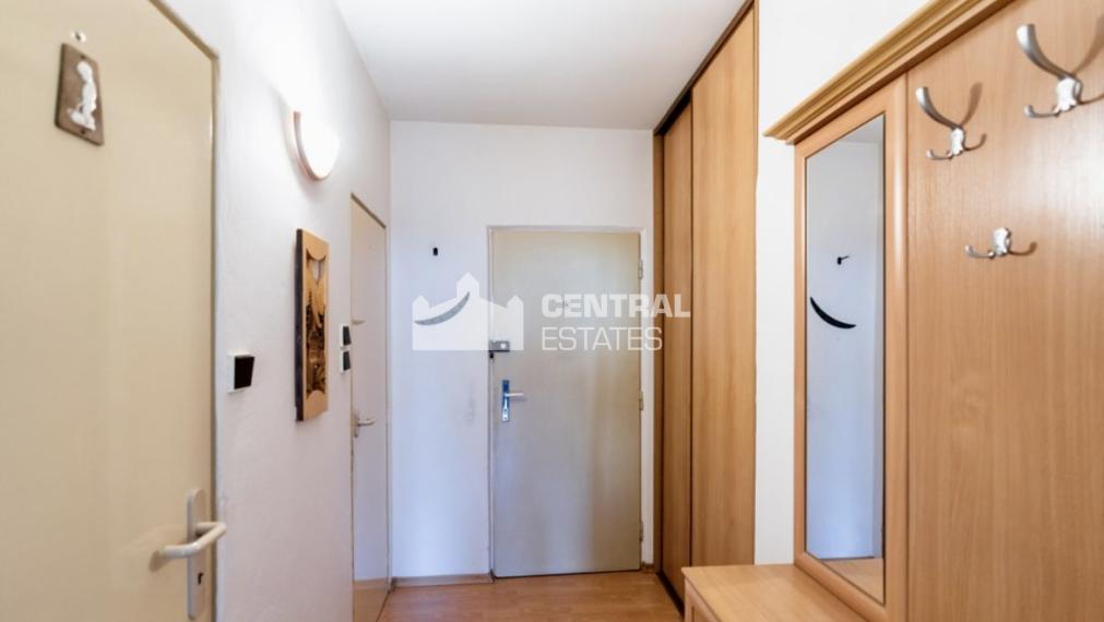 Príjemný 3- izbový byt s lodžiou na prenájom v Rači