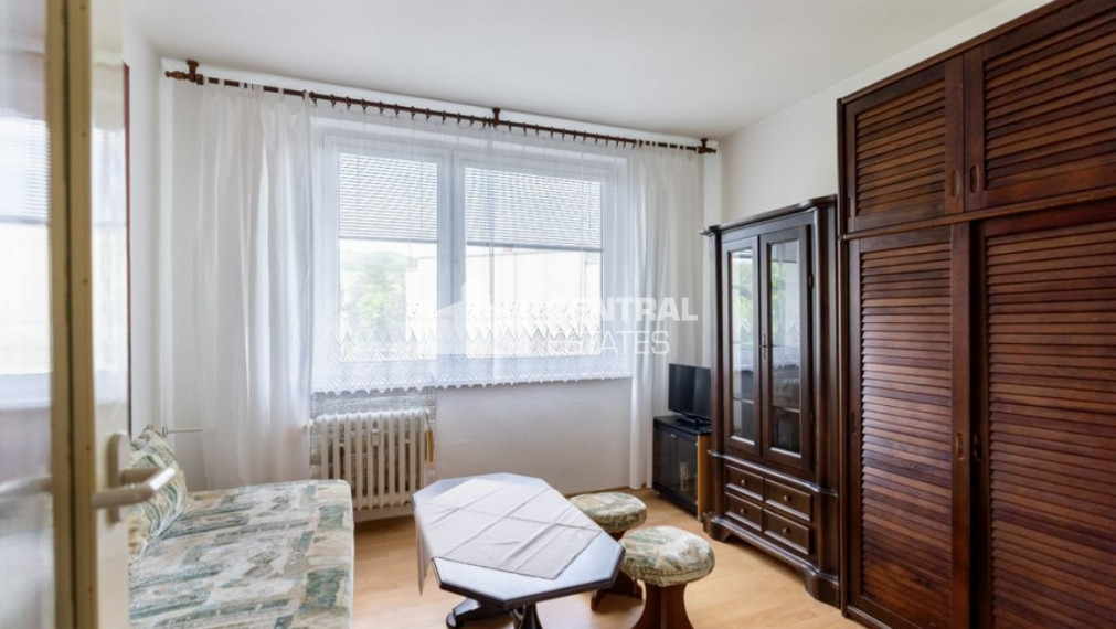 Príjemný 3- izbový byt s lodžiou na prenájom v Rači