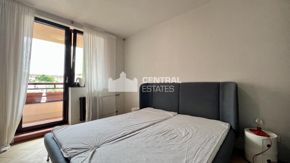 Kompletne zrekonštruovaný klimatizovaný 3- izbový byt s lodžiou na prenájom v Starom meste