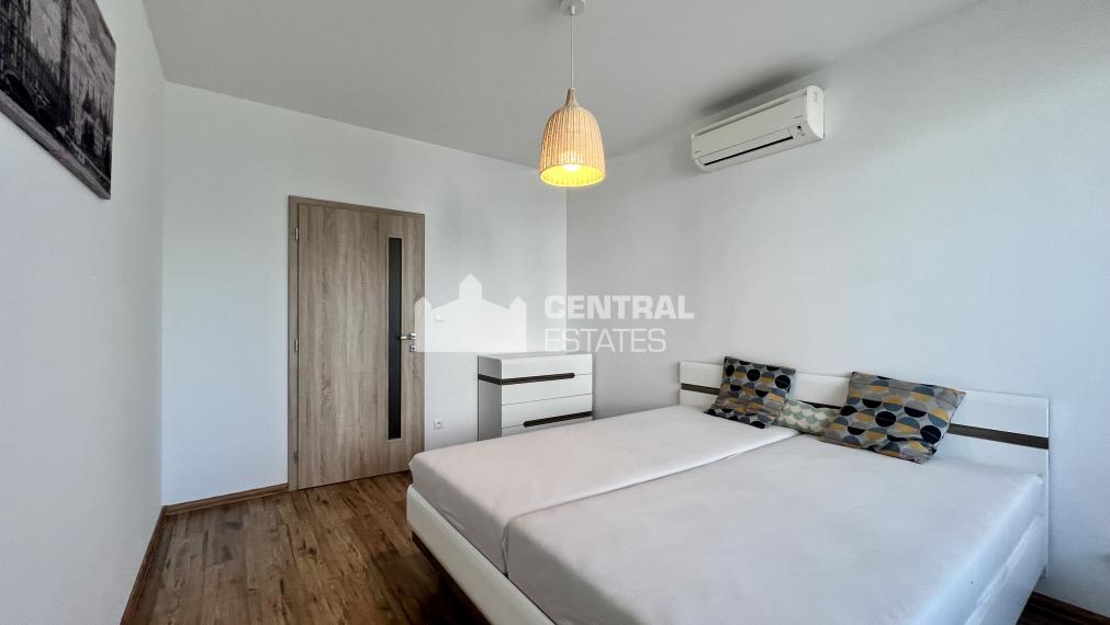 Moderný 2- izbový byt v novostavbe s balkónom a parkovaním na prenájom v Starom meste