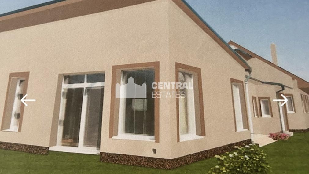 Veľkometrážny rodinný dom s rozľahlým pozemkom na predaj v Šamoríne