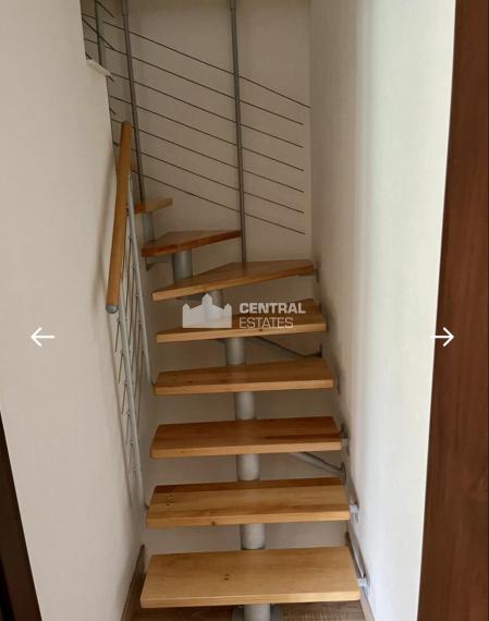 Veľkometrážny rodinný dom s rozľahlým pozemkom na predaj v Šamoríne