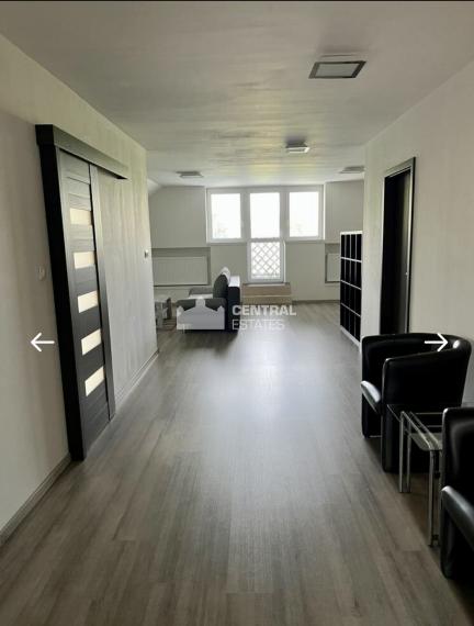 Veľkometrážny rodinný dom s rozľahlým pozemkom na predaj v Šamoríne