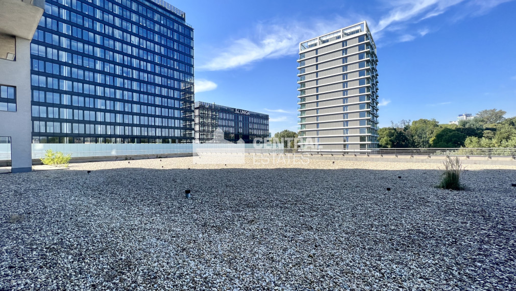 Lukratívne kancelárske priestory v novostavbe s terasou a parkovaním na predaj v Petržalke