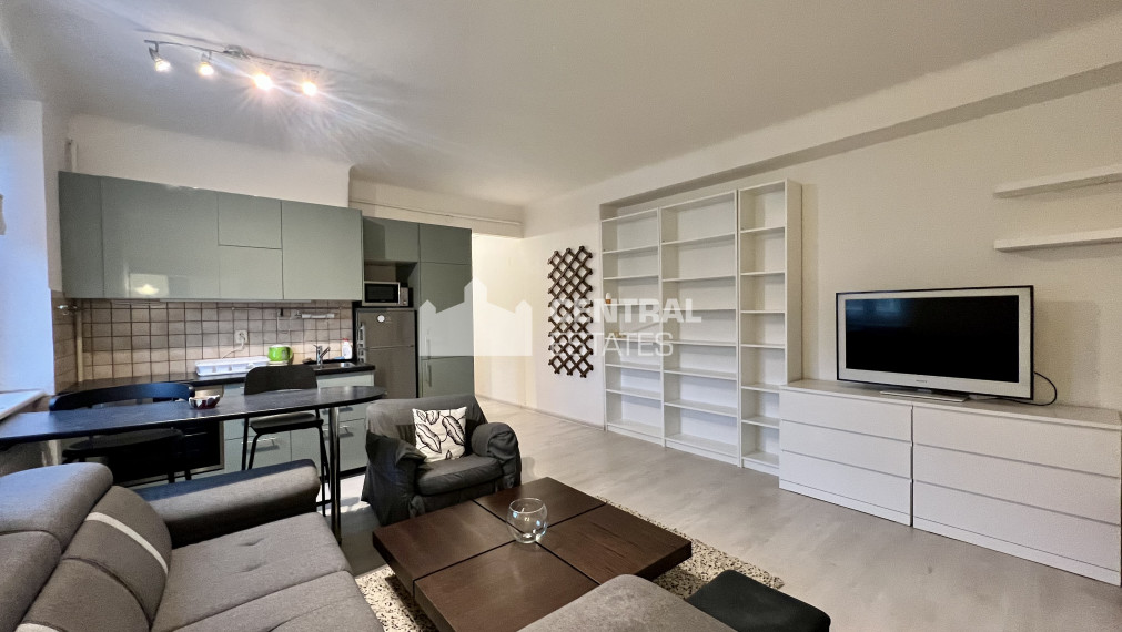 Útulný 2- izbový byt s pivnicou na prenájom v Ružinove