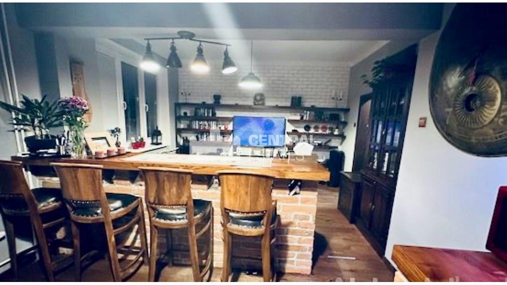 Moderný kompletne zrekonštruovaný 2- izbový byt na prenájom v Rači