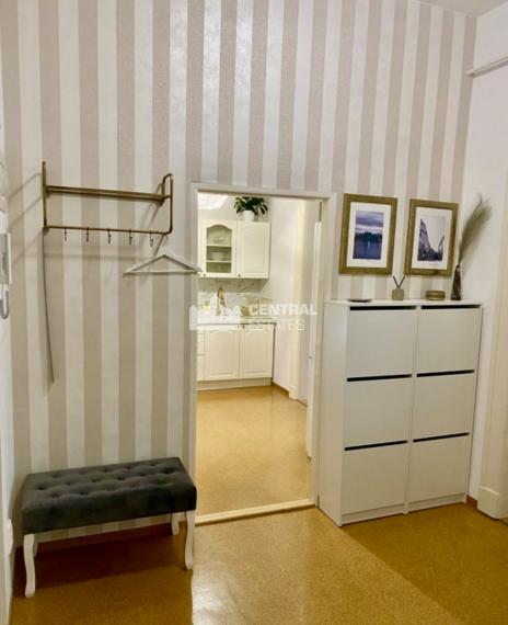 Kompletne zrekonštruovaný 2- izbový byt na prenájom v Starom meste