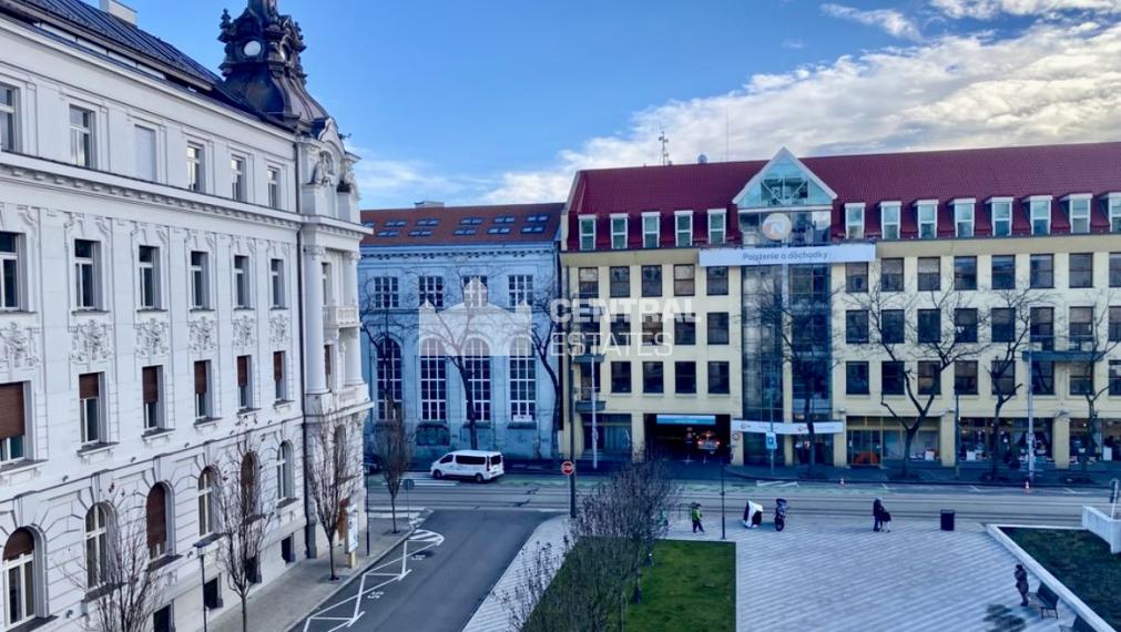 Kompletne zrekonštruovaný 2- izbový byt na prenájom v Starom meste