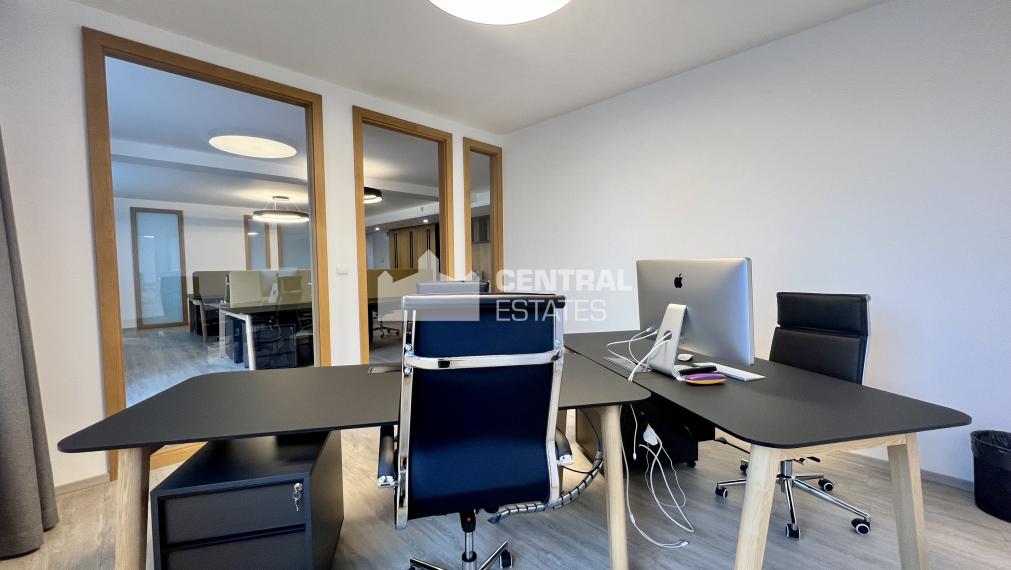 Lukratívne kancelárske priestory v novostavbe s terasou a parkovaním na prenájom v Petržalke