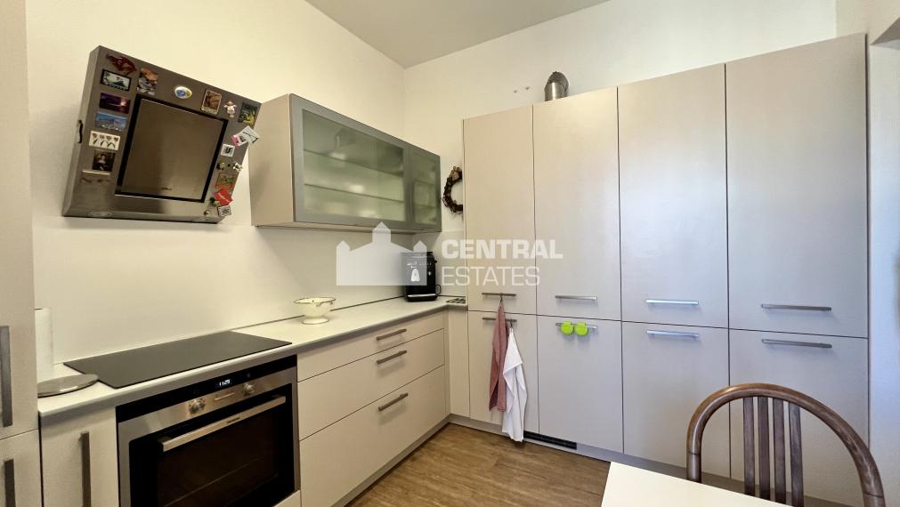 Staromestský 3- izbový byt s balkónom na prenájom v Starom meste